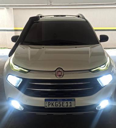 FIAT TORO 2.0 16V TURBO DIESEL VOLCANO 4WD AT9